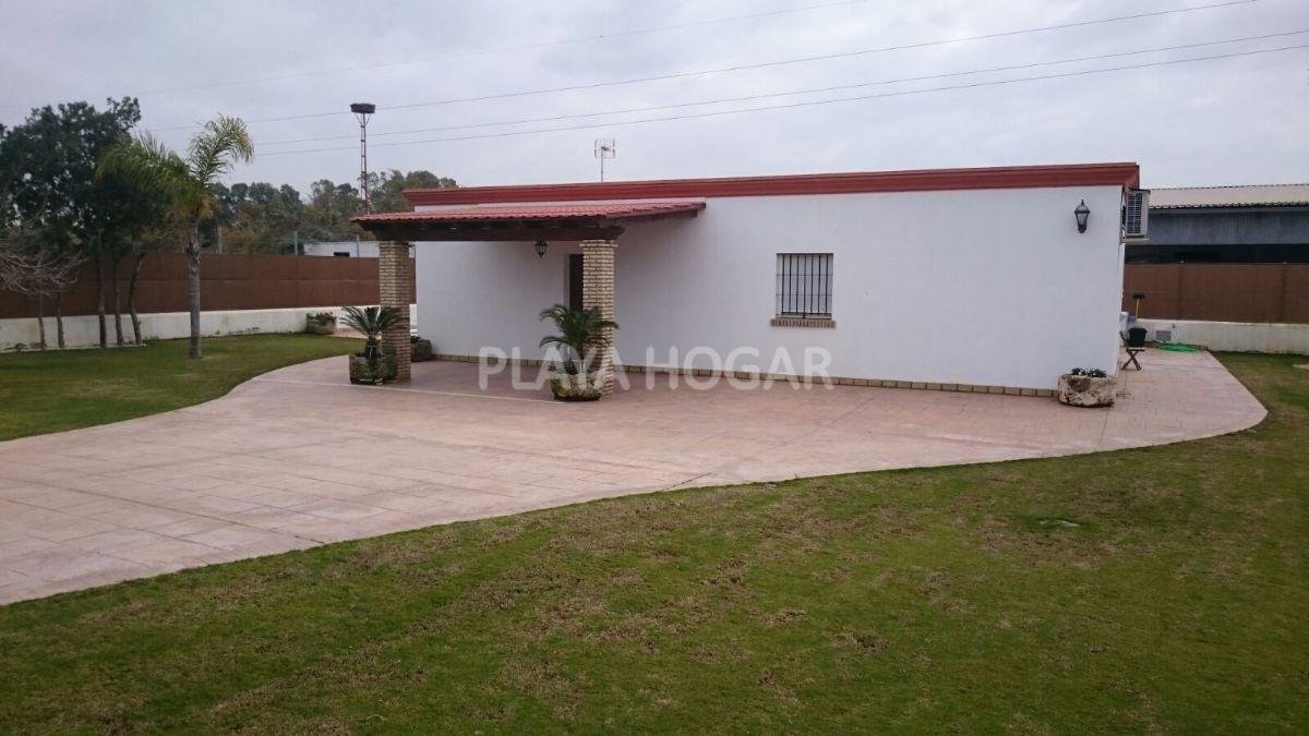 Casa de 90 m² en Rota