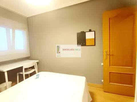 Appartamento 98 m² a Oviedo