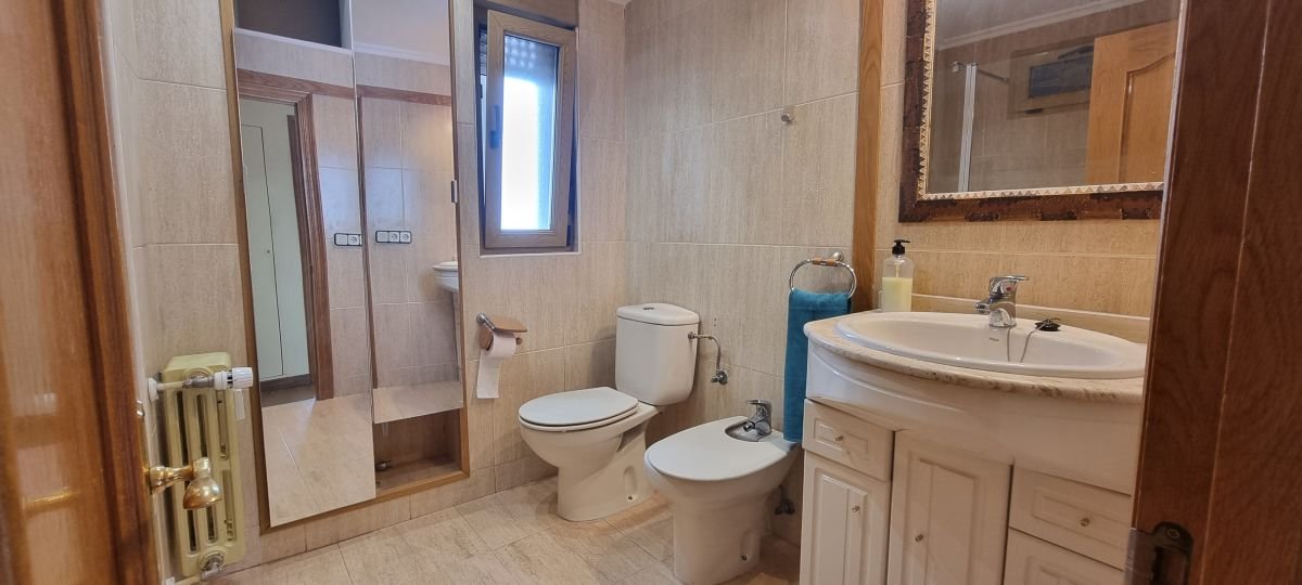 Piso de 95 m² en Oviedo