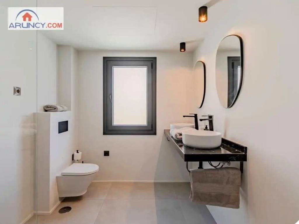Casa de 322 m² en Mairena del Aljarafe