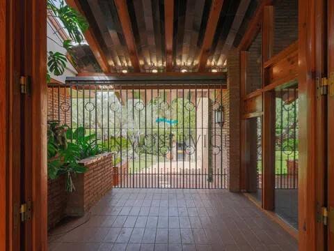 Casa de 500 m² a Sant Cugat del Vallès