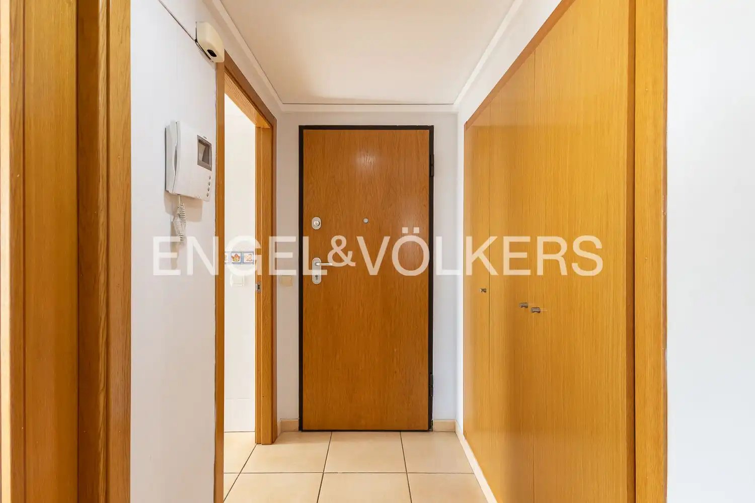 Piso de 80 m² en Puebla de Farnáls