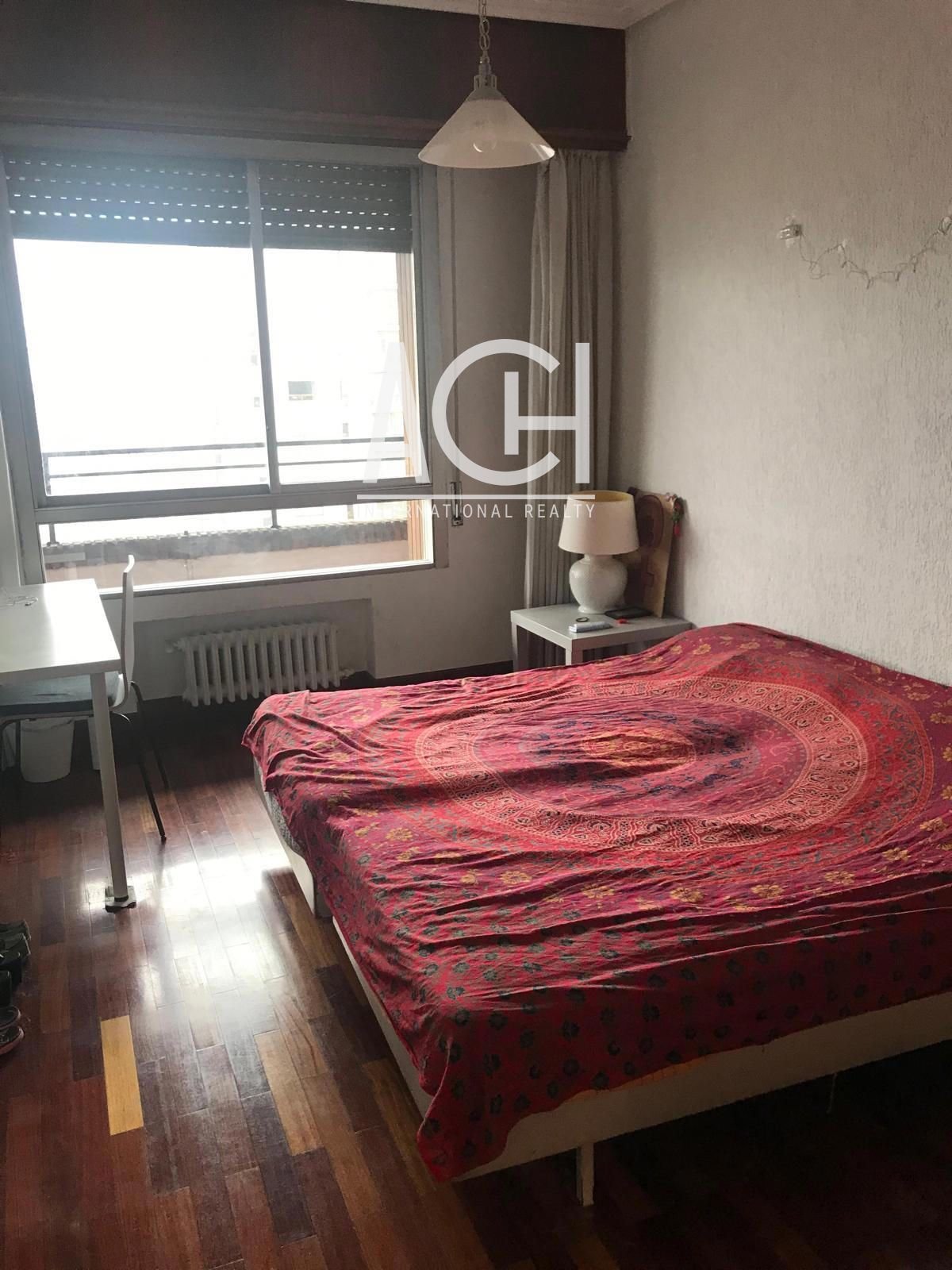 Piso de 140 m² en Bilbao