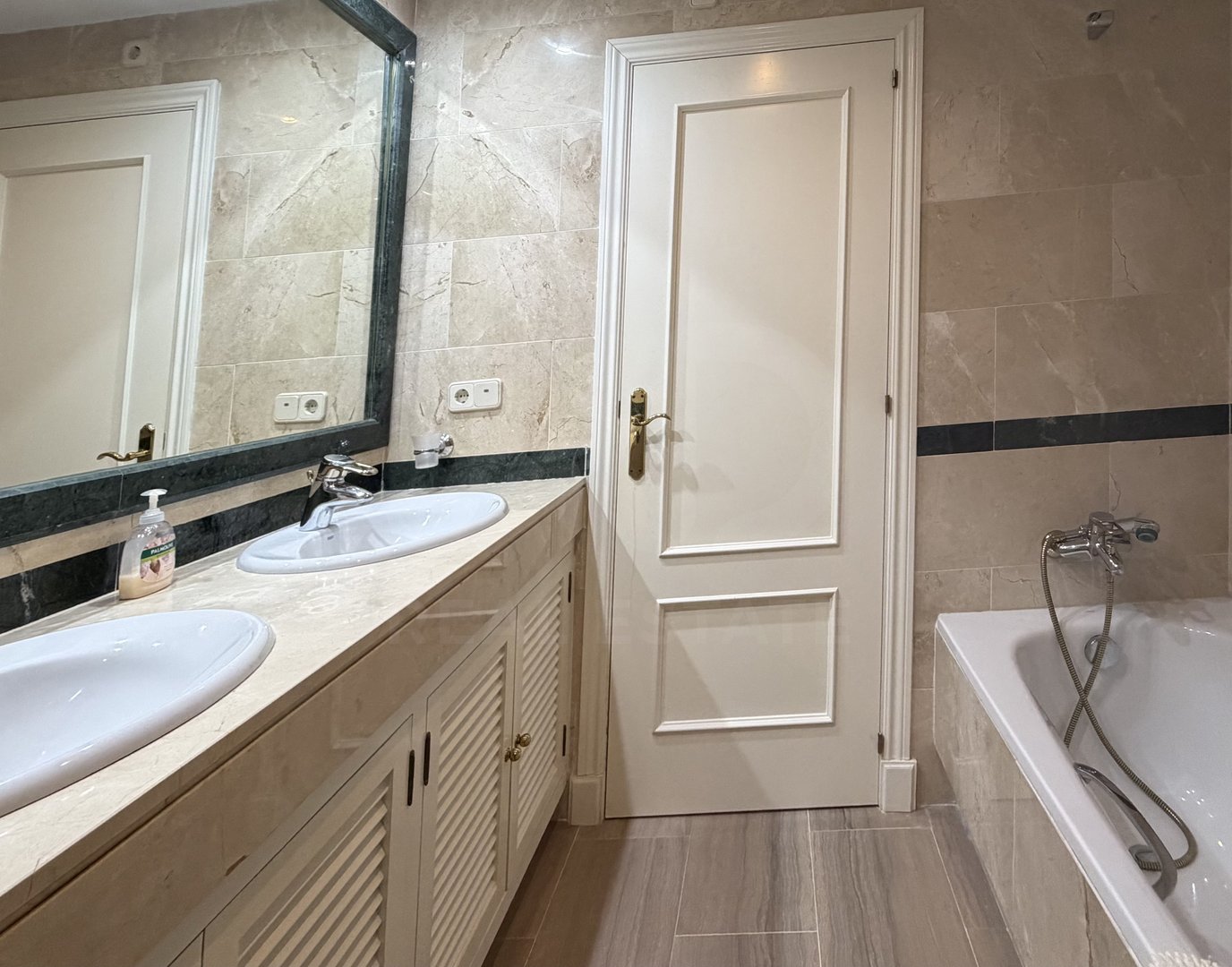 Piso de 135 m² en Marbella