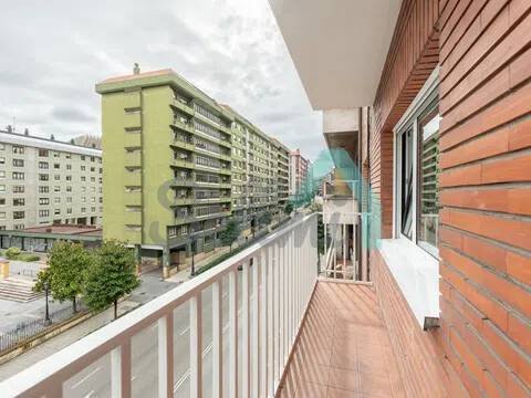 Piso de 78 m² en Oviedo