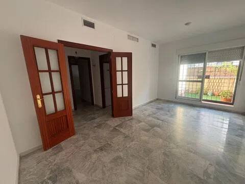 Apartamento 80 m² em Sevilla