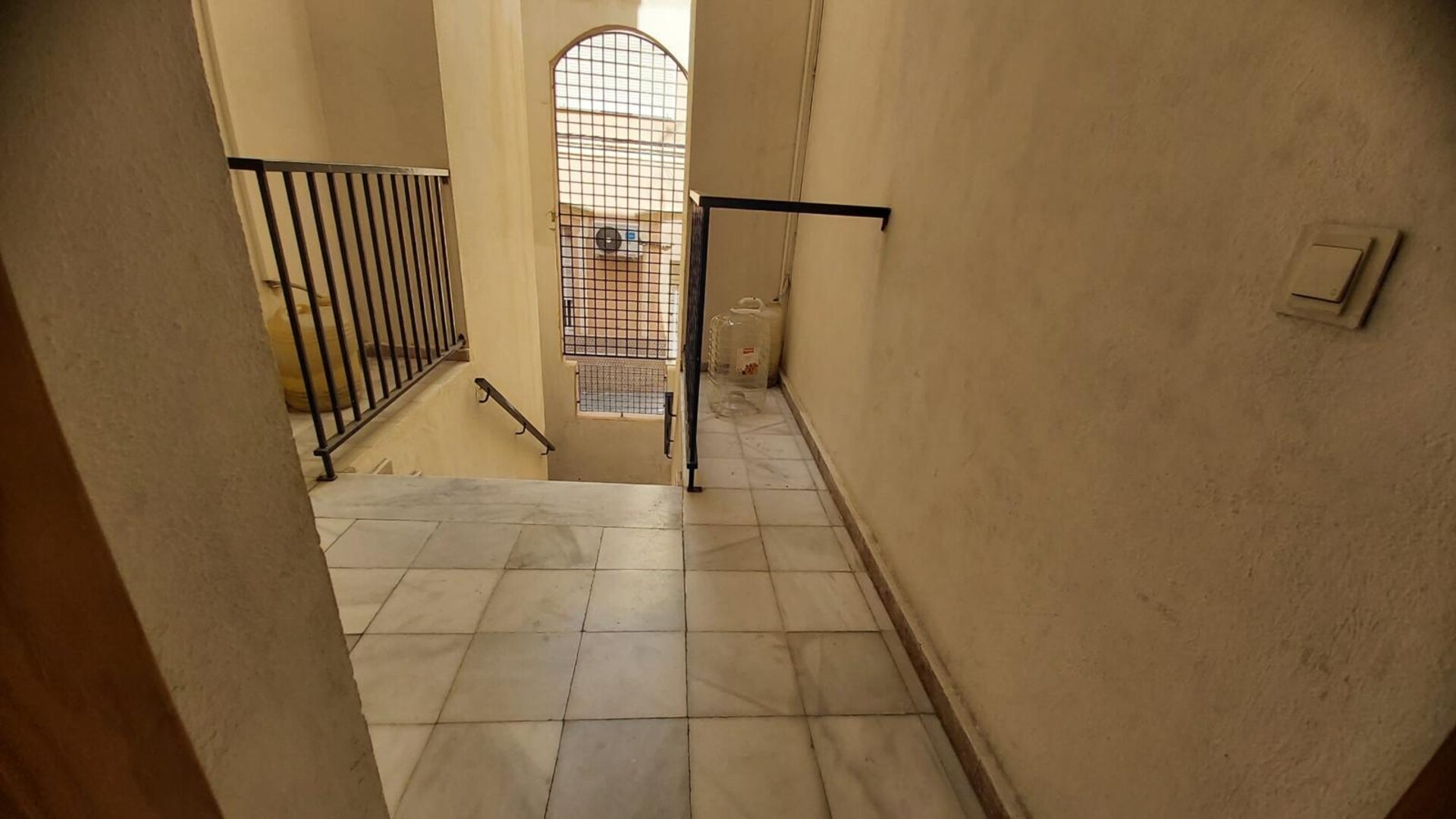 Habitación 189 m², Almería