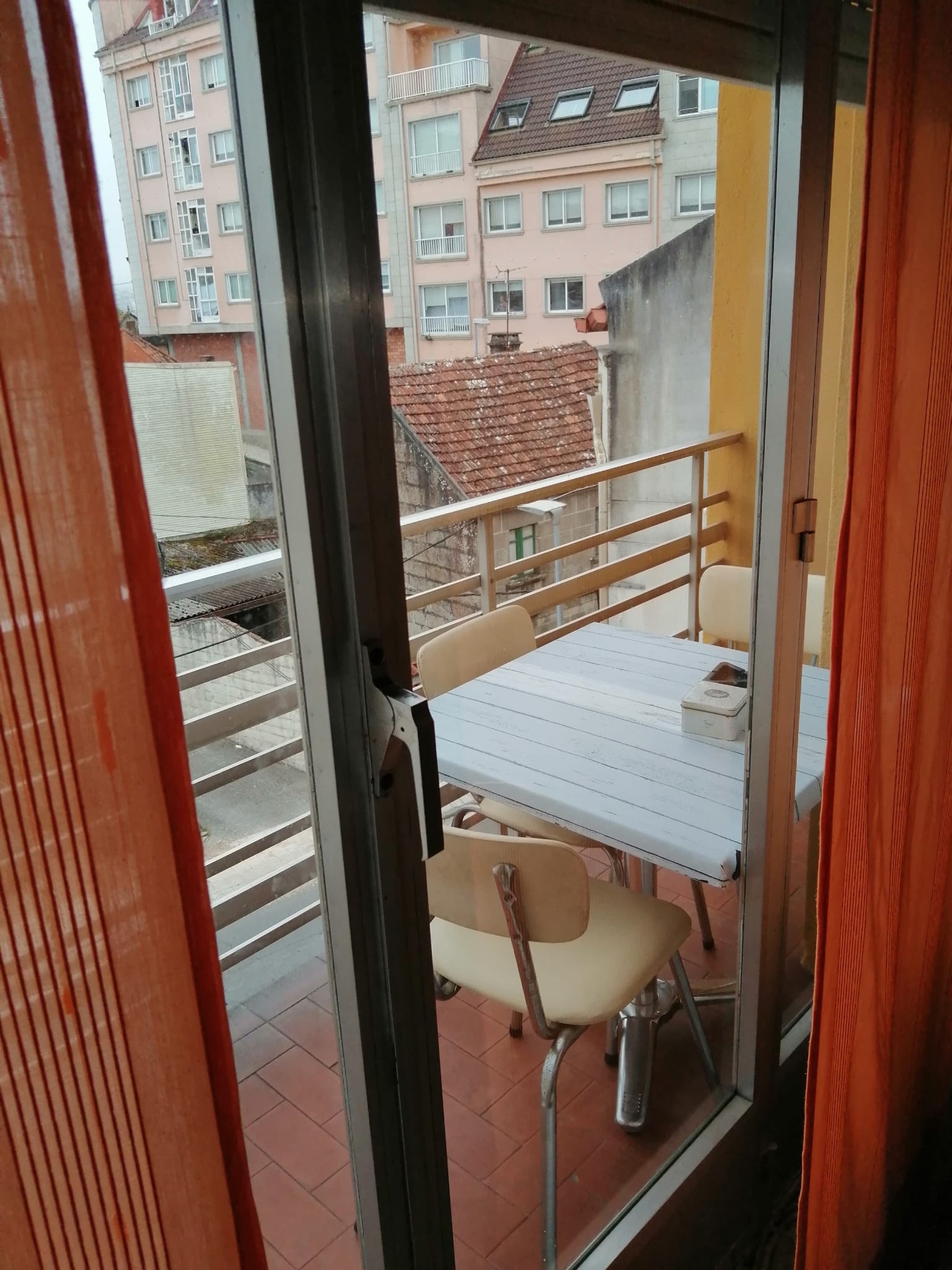Habitación 90 m², Pontevedra