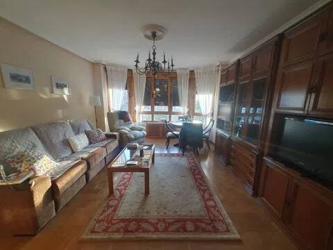 Piso de 113 m² en Avilés