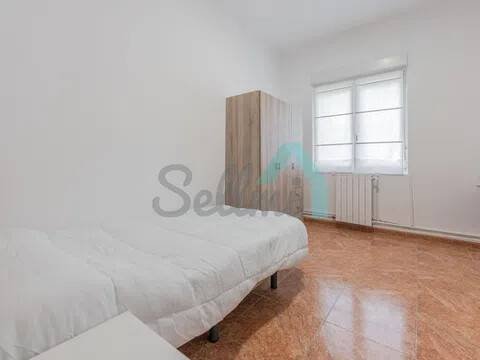 Habitación 137 m², Oviedo