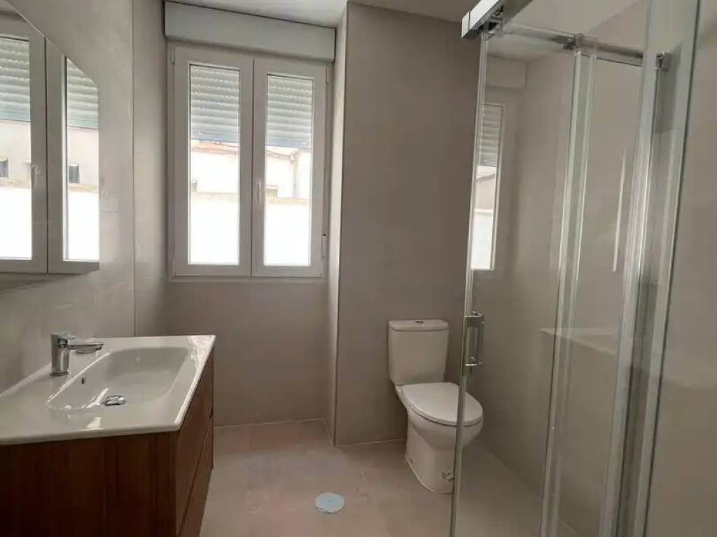 Piso de 150 m² en Granada