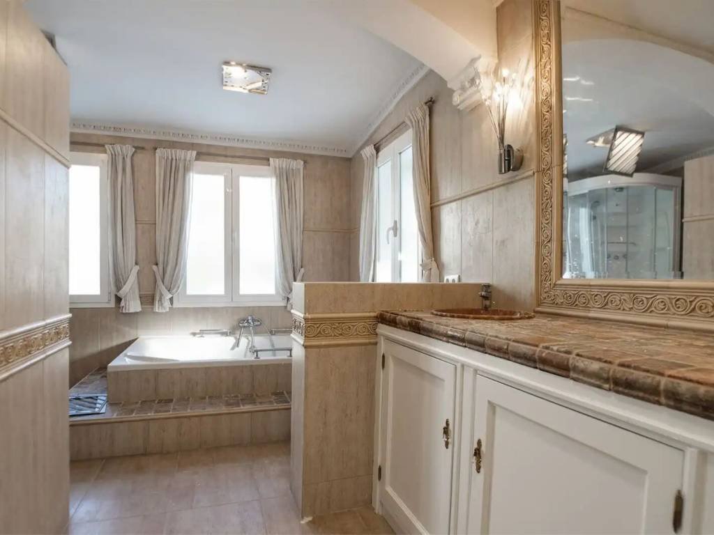 Casa de 400 m² en Marbella