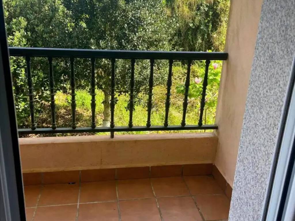 House 300 m² in Cangas de Morrazo