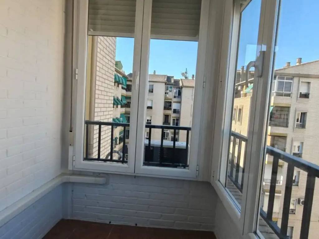 Piso de 100 m² en Granada