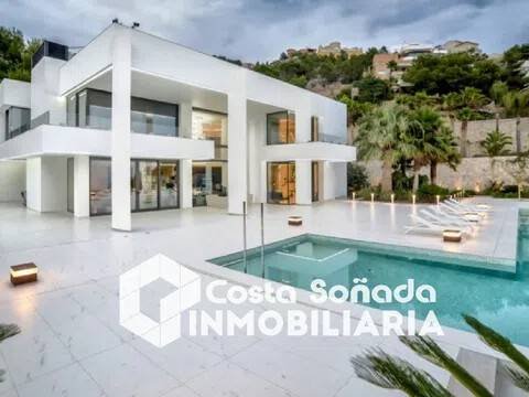 Casa de 1500 m² en Altea