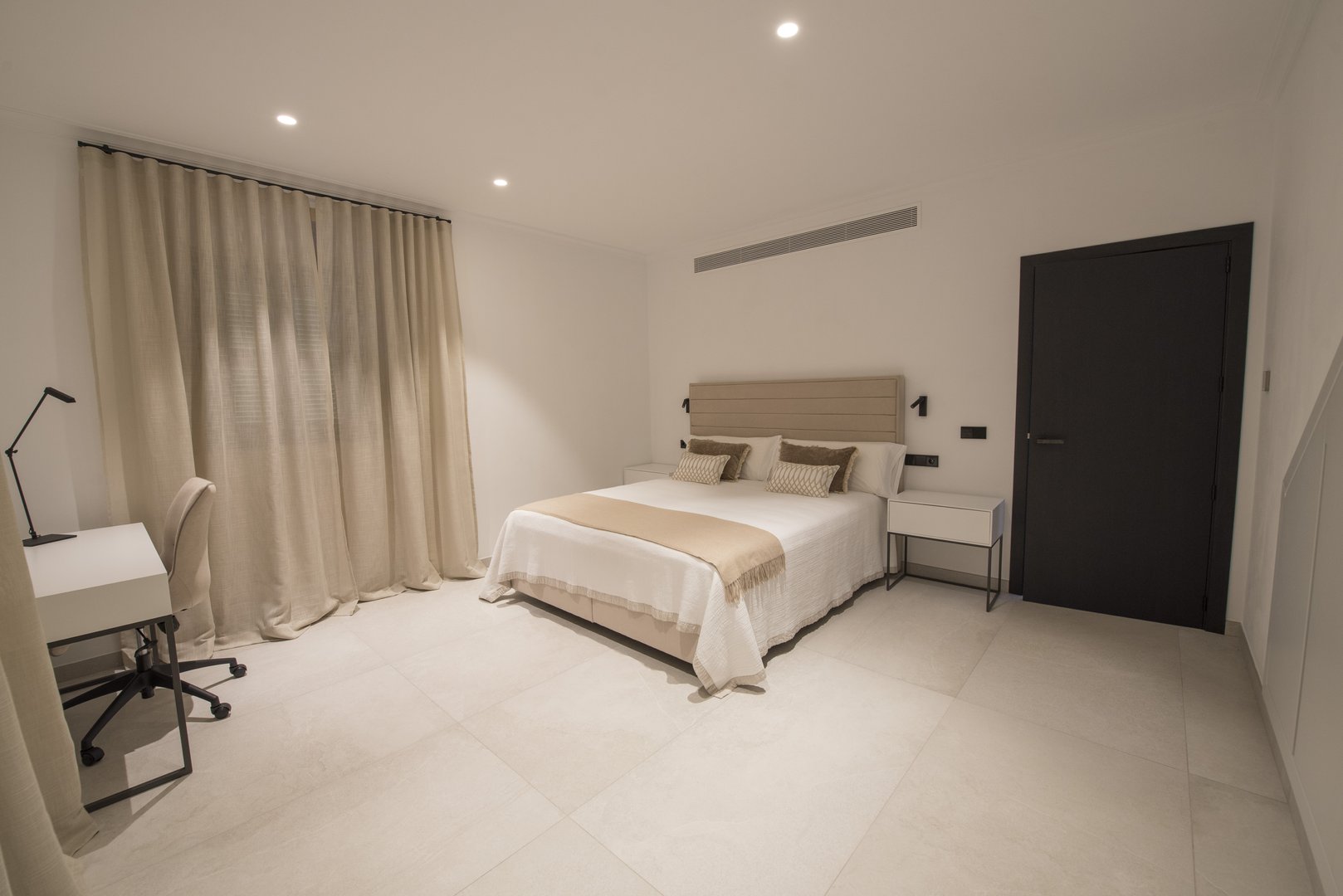 Piso de 821 m² en Campos