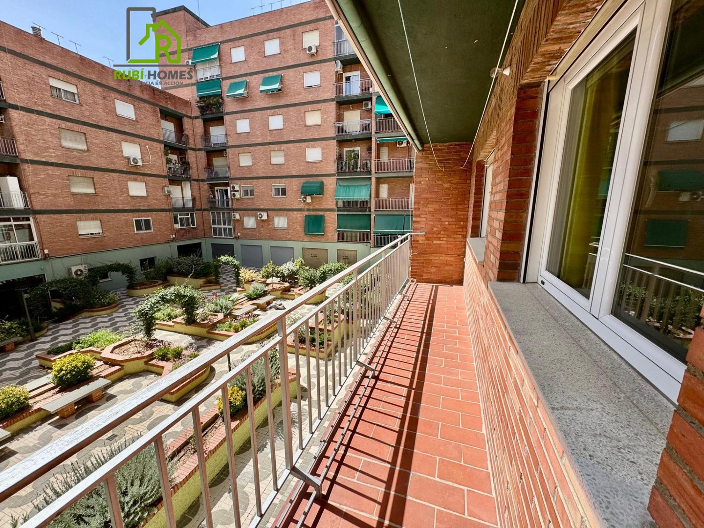 Piso de 109 m² en Granada