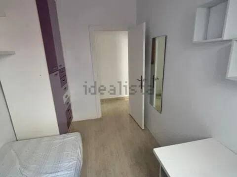 Piso de 100 m² en Almería