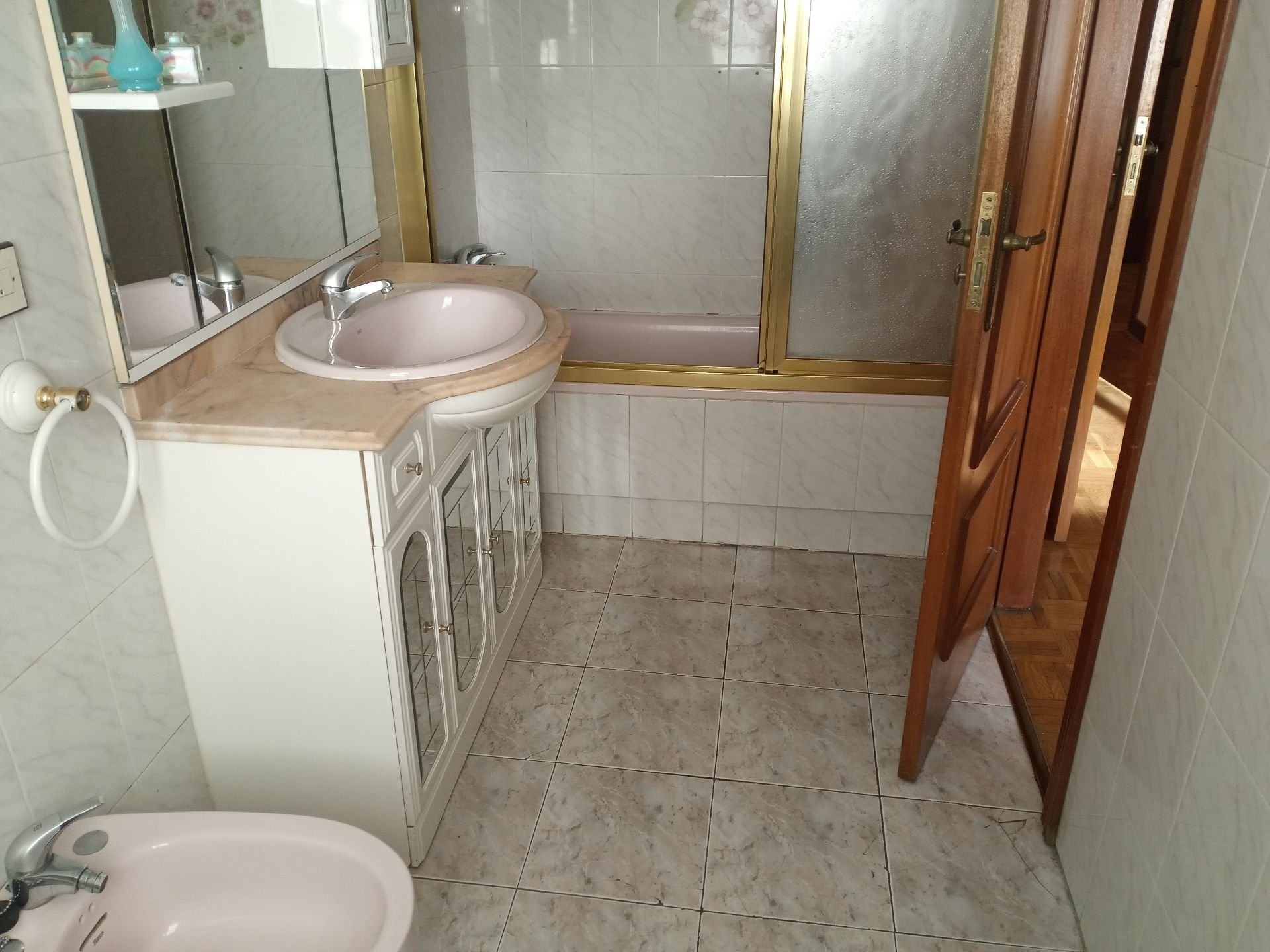 Piso de 100 m² en Ávila