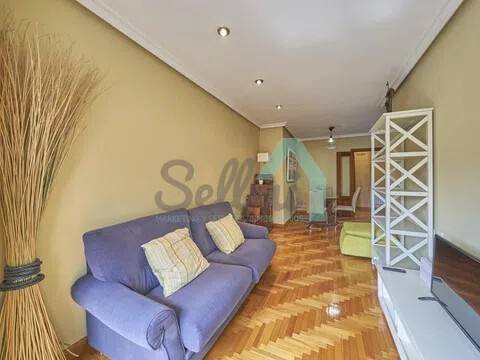 Appartement 104 m² à Oviède