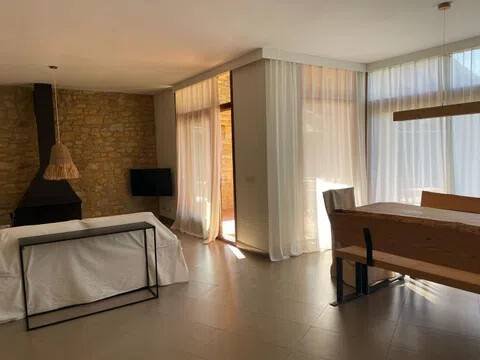 Casa de 350 m² en Forallac