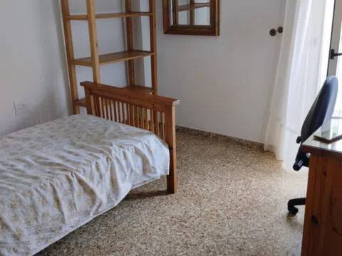 Habitación 95 m², Albacete
