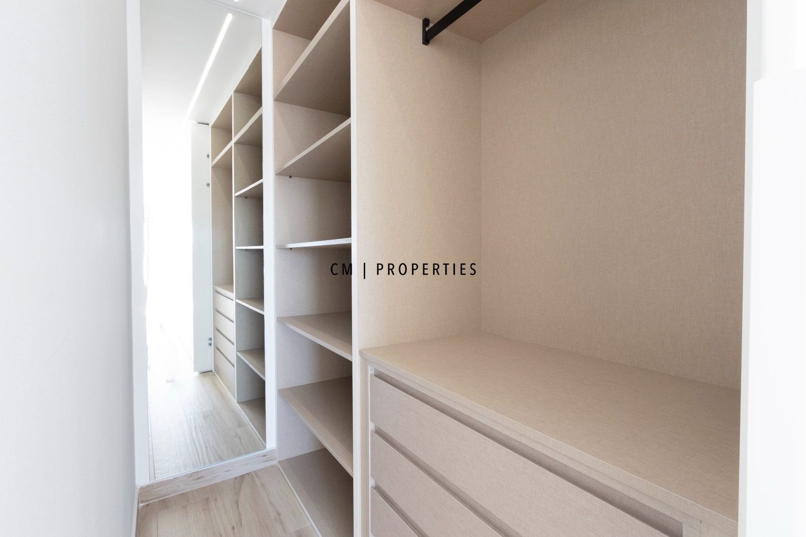 Appartamento 131 m² a Valencia