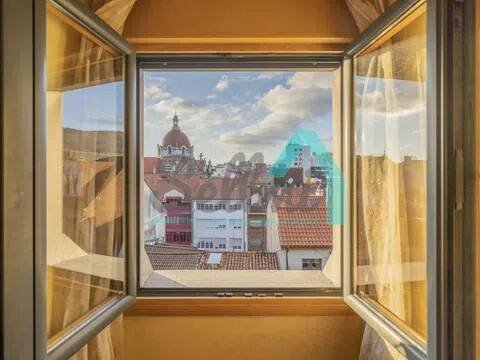 Piso de 63 m² en Oviedo