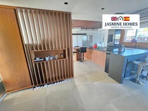 Casa de 287 m² en l'Eliana