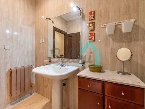 Piso de 146 m² en Oviedo