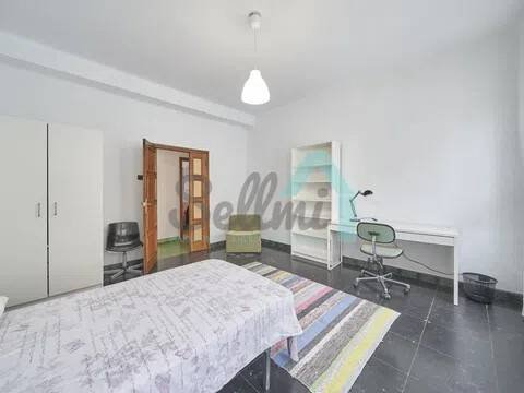 Piso de 146 m² en Oviedo
