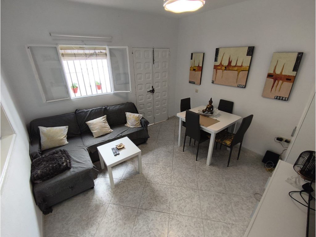 Casa de 71 m² a Árchez