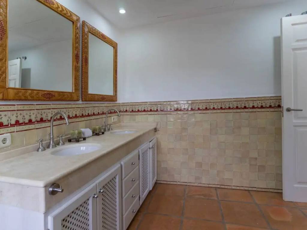 Casa de 325 m² a Alhaurín el Grande