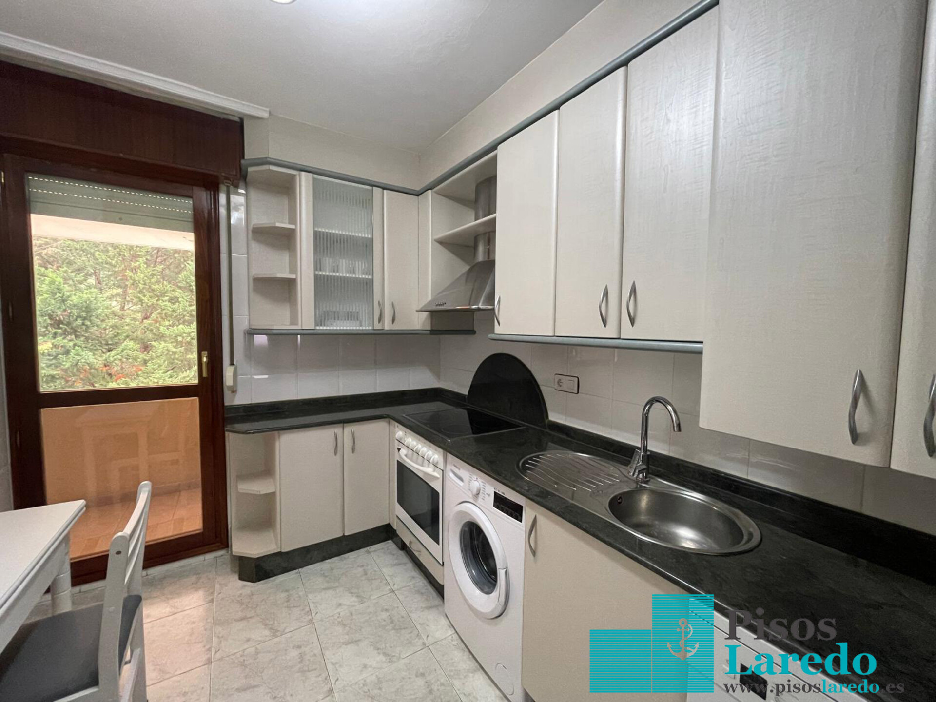 Piso de 95 m² en Colindres