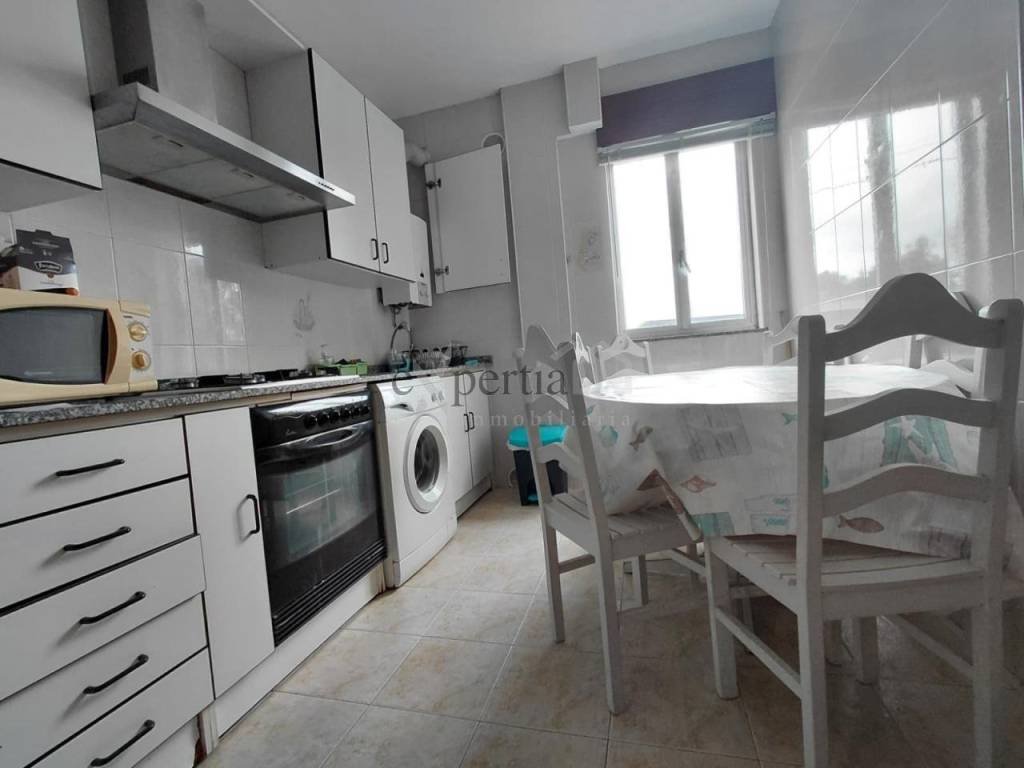 Piso de 90 m² en Boiro
