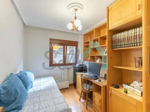 Piso de 75 m² en Aller