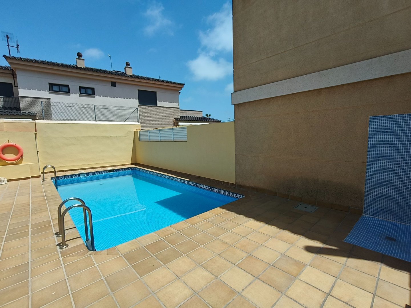 Casa de 100 m² en Almazora