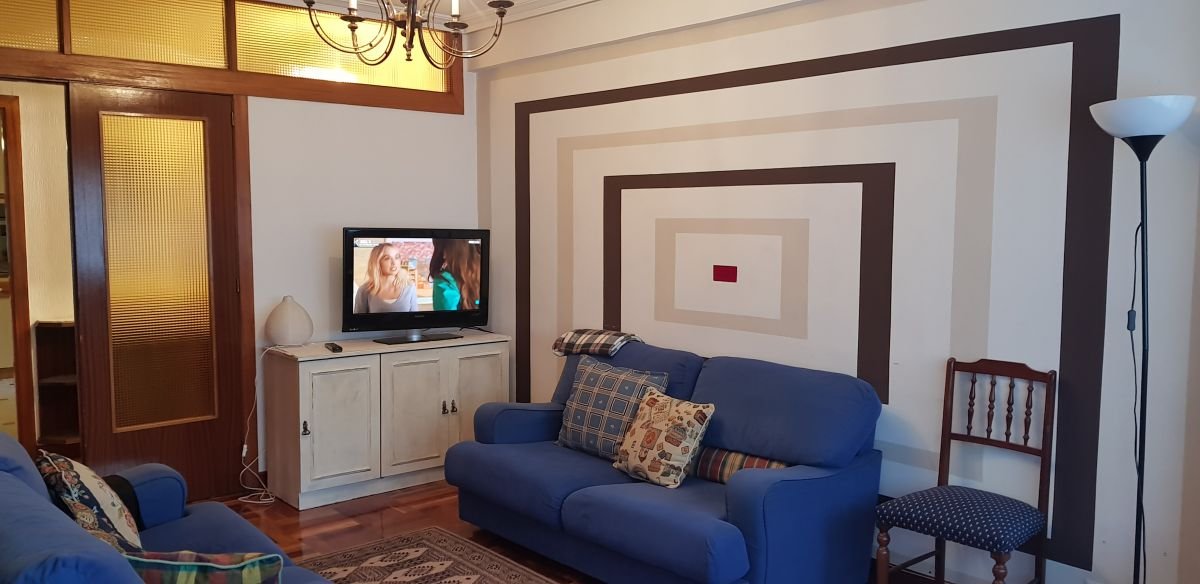 Piso de 93 m² en Oviedo