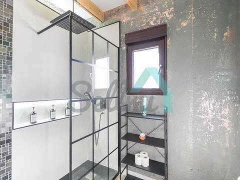 Casa de 200 m² en Mieres