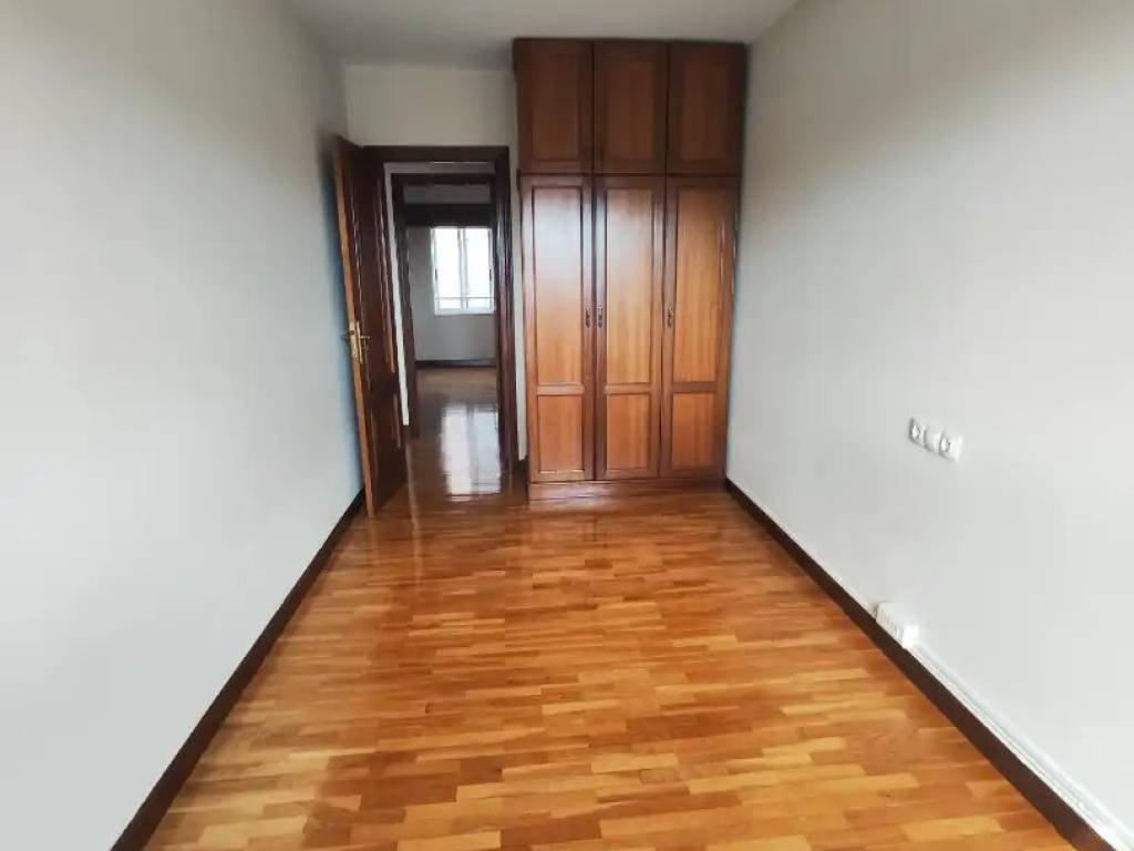 Wohnung 90 m² in Santiago de Compostela