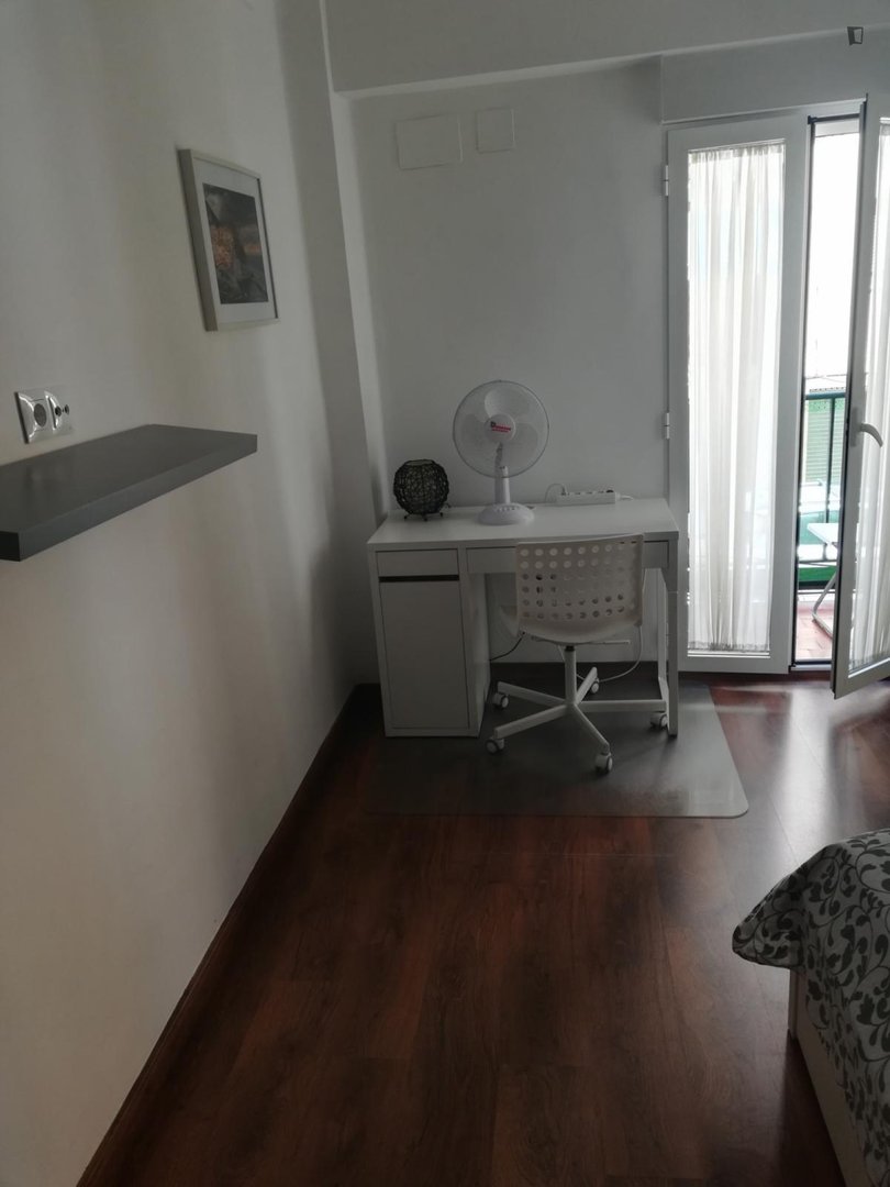 Chambre à louer, Valence