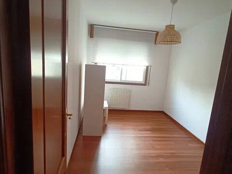 Piso de 90 m² en Pontevedra