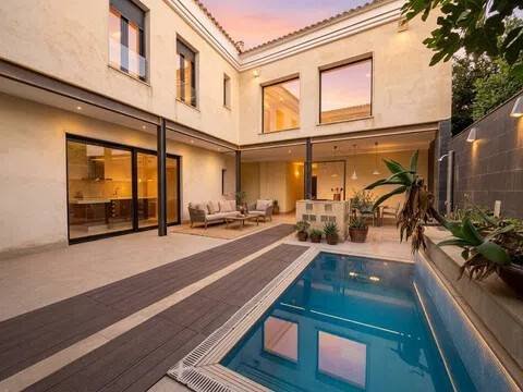 Appartamento 250 m² a Castilleja de la Cuesta