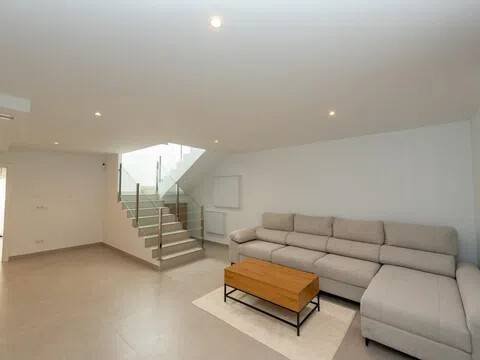 Casa de 260 m² en San Juan de Alicante