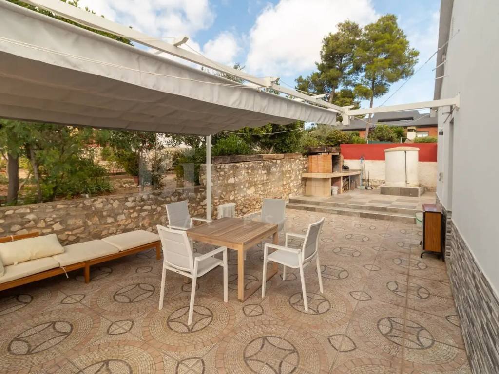 Casa de 90 m² en la Torre de Claramunt