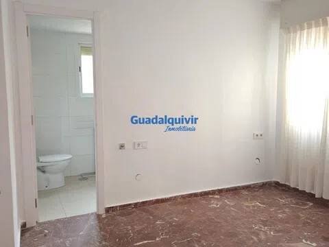 Piso de 58 m² en Sevilla