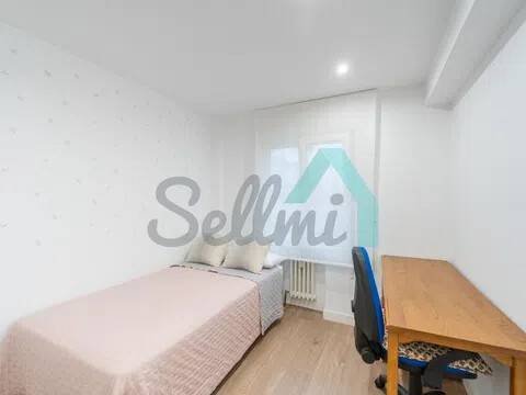 Piso de 96 m² en Oviedo