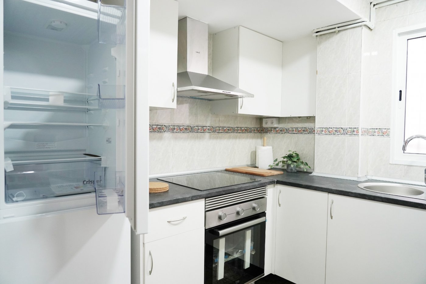 Zimmer 77 m², Valencia