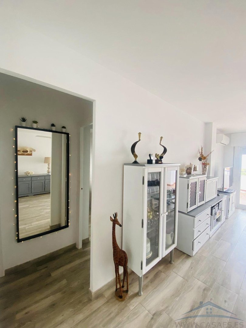 Piso de 130 m² en Roquetas de Mar