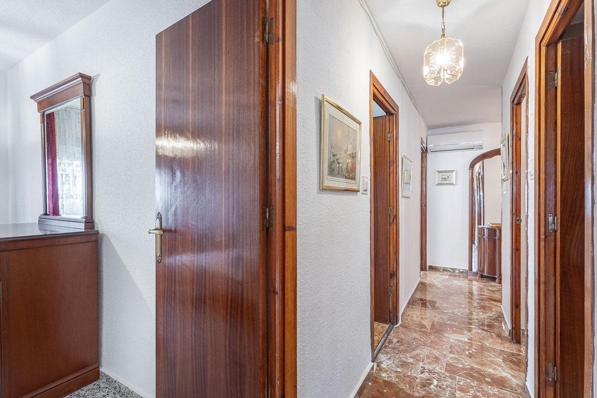 Piso de 96 m² en Granada